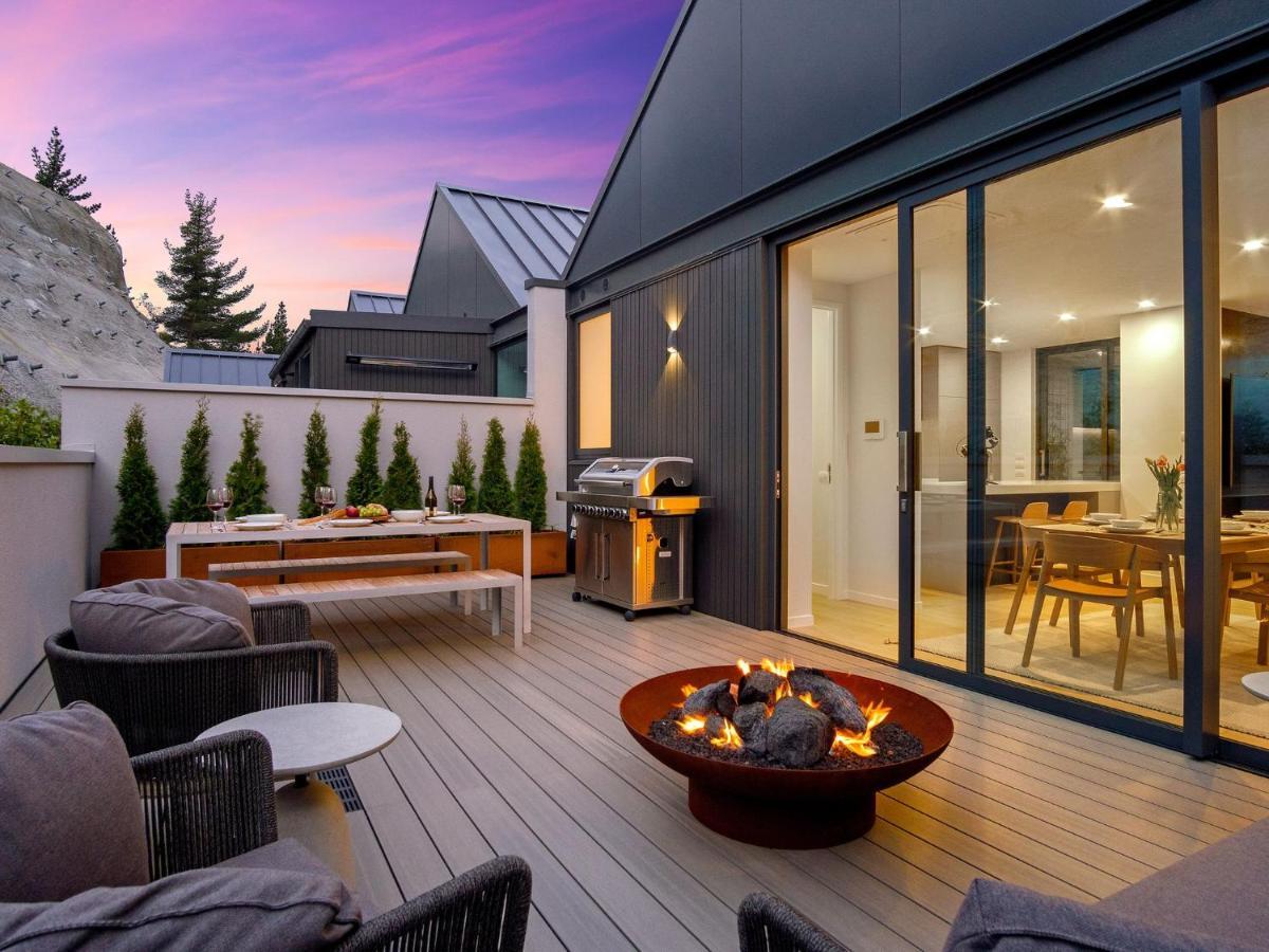 Villa Luxury Townhouse On Woods Lane à Queenstown Extérieur photo